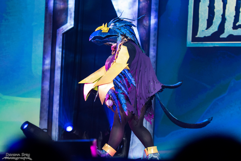 Illustration for article titled The Most Mind-Blowing and Astonishing Cosplay From BlizzCon 2015!